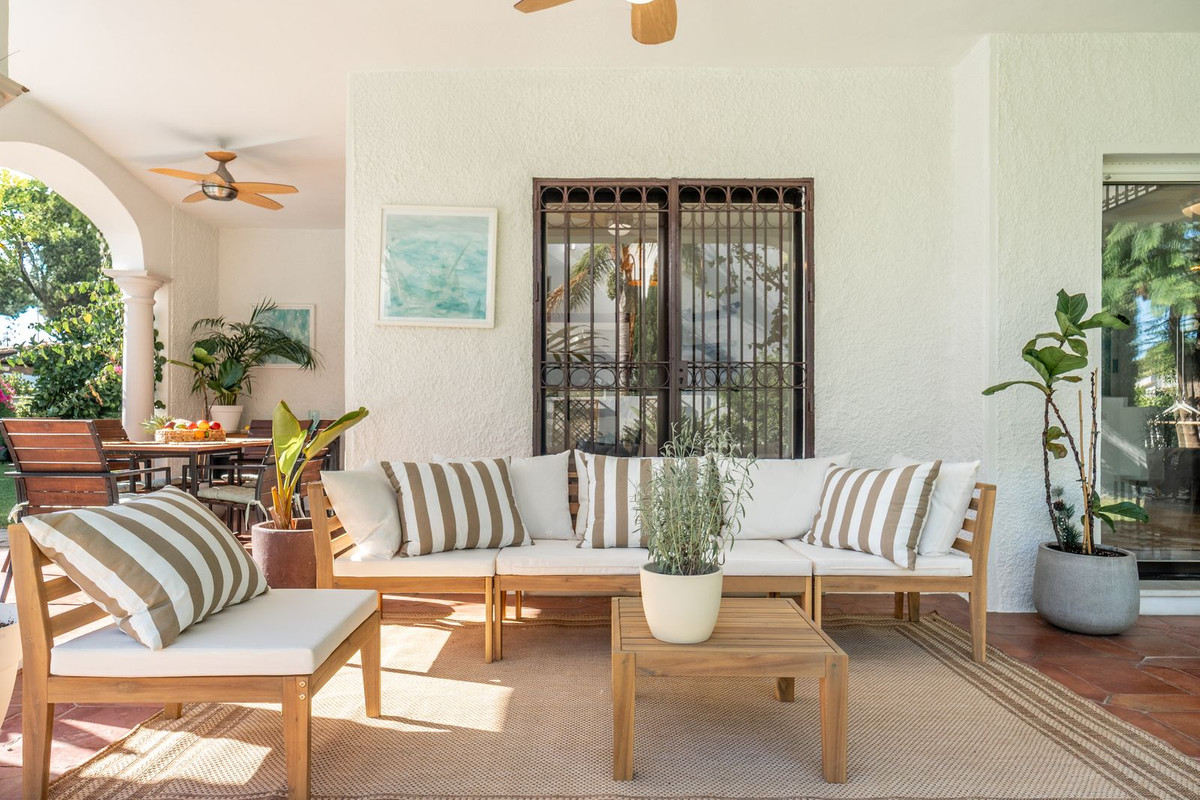 Villas de 4 dormitorios en venta en Nueva Milla de Oro – R5115433