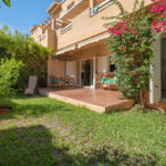 2 bedroom Apartments for sale in Carib Playa – R5199439