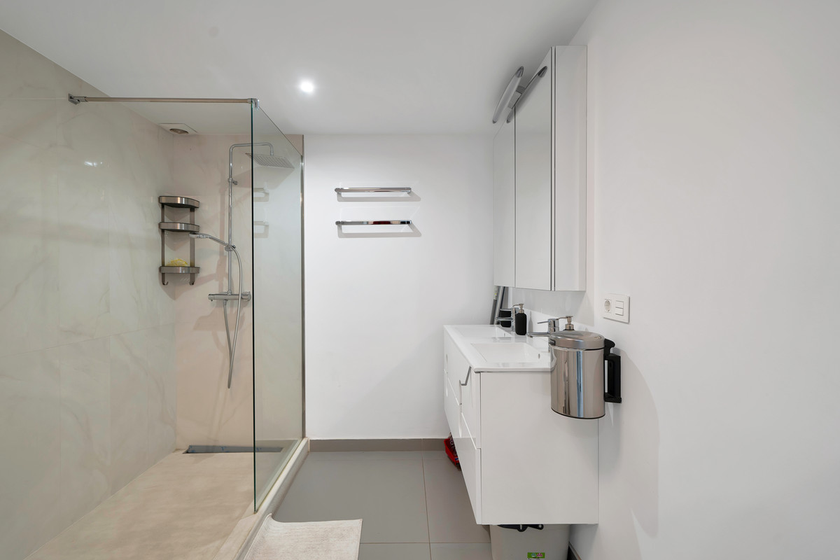 2 bedroom Apartments for sale in Marbella – R5225908 2 bedroom Apartments for sale in Marbella – R5225908