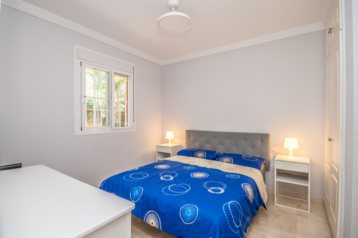 2 bedroom Apartments for sale in Elviria – R5212525