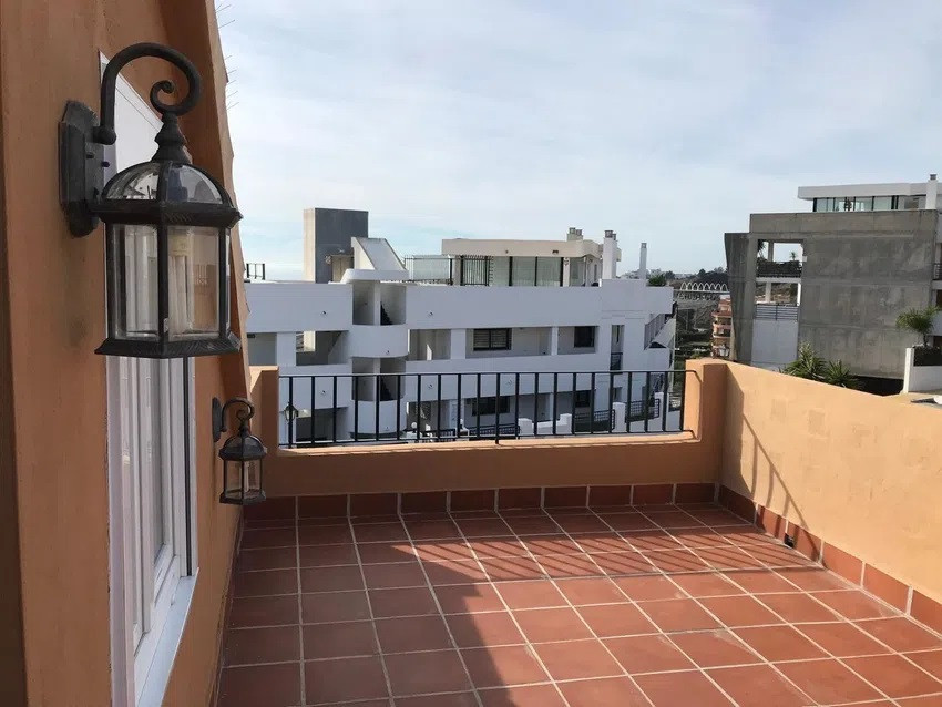 Adosados de 5 dormitorios en venta en Riviera del Sol – R5179777