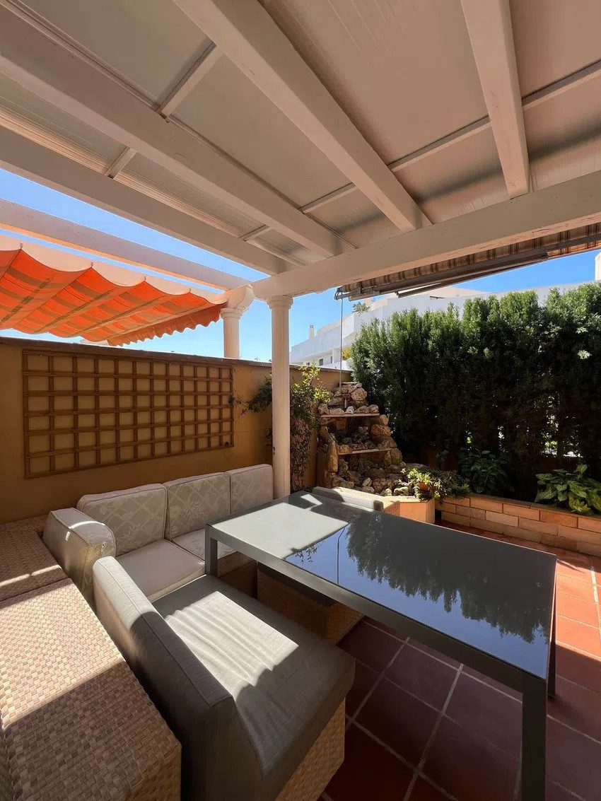 Adosados de 5 dormitorios en venta en Riviera del Sol – R5179777