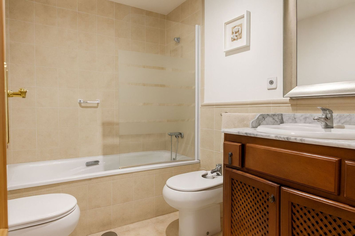 Apartamentos de 2 dormitorios en venta en Guadalmina Baja – R5195236 Apartamentos de 2 dormitorios en venta en Guadalmina Baja – R5195236