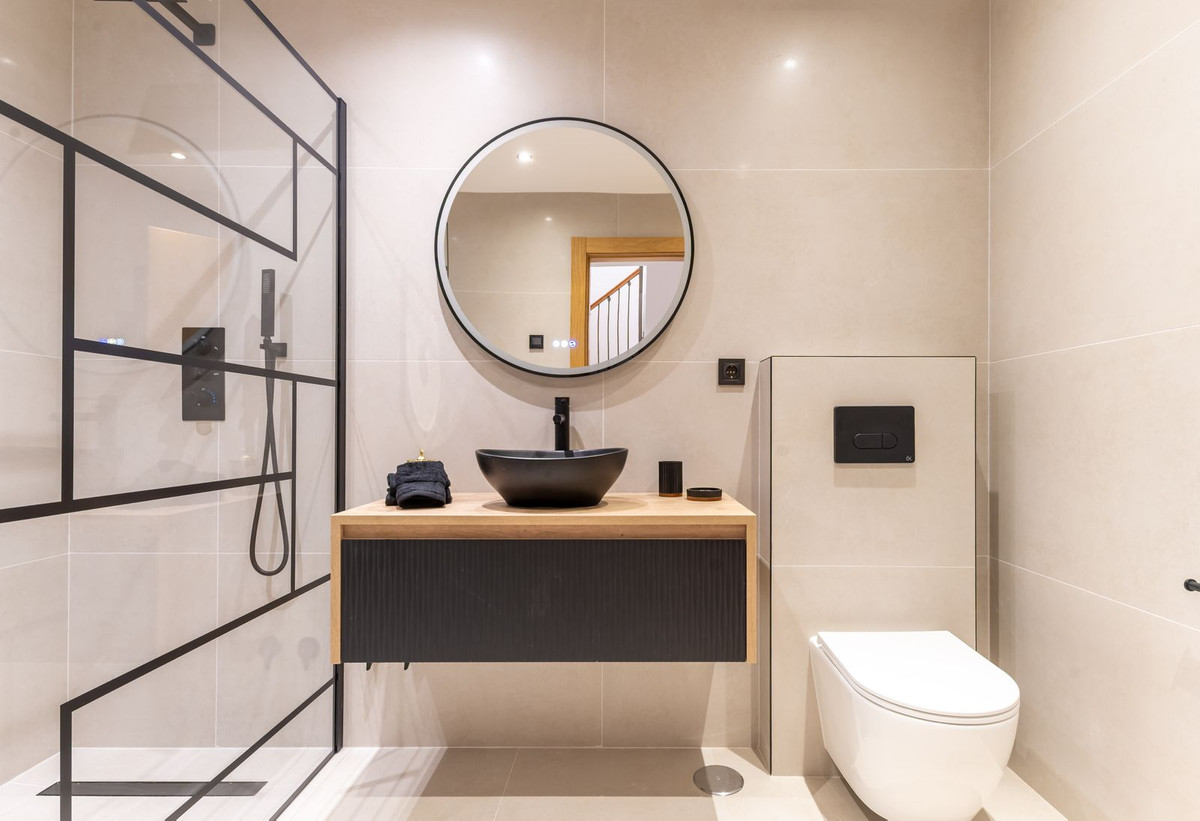 4 bedroom Townhouses for sale in Nueva Milla de Oro – R5172736