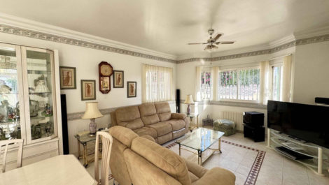 3 bedroom Villas for sale in Riviera del Sol – R5192248