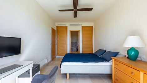 2 bedroom Apartments for sale in Los Flamingos – R5167597