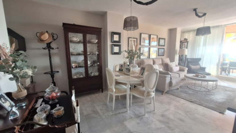 Apartamentos de 2 dormitorios en venta en Reserva de Marbella – R5230159