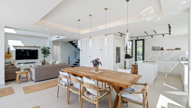 4 bedroom Villas for sale in Riviera del Sol – R5167711 in 