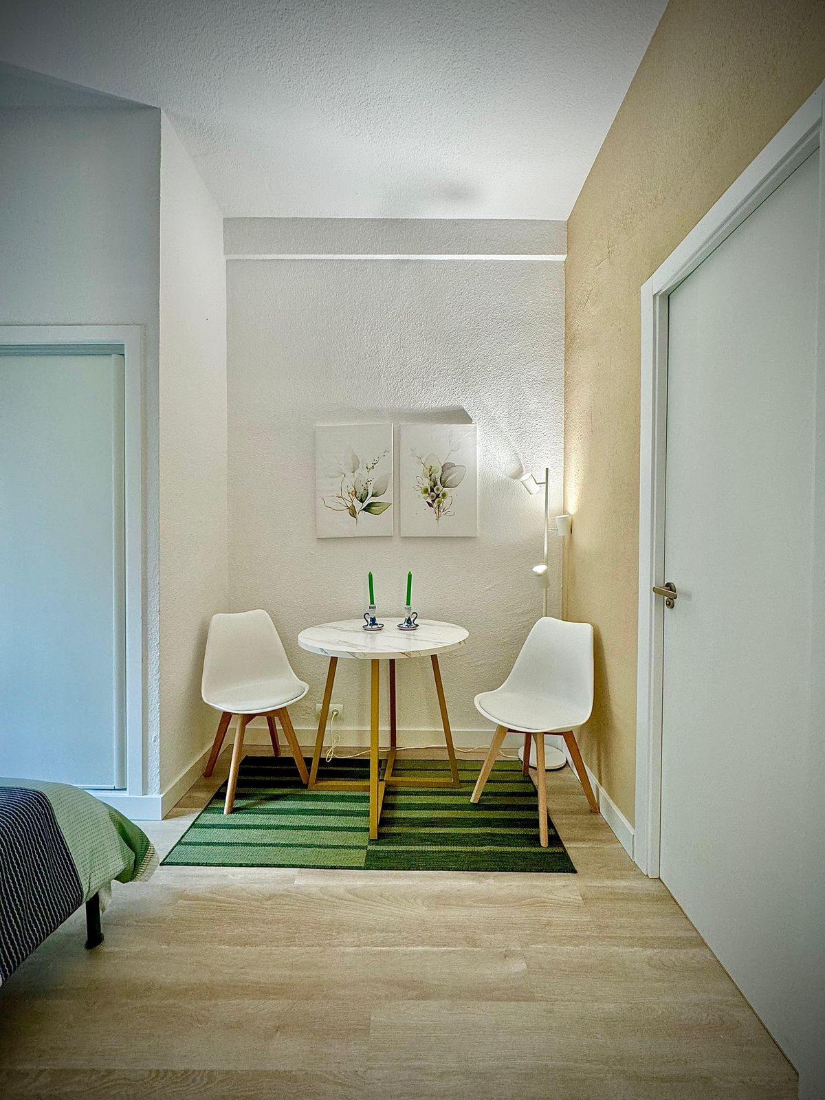 Apartamentos de 2 dormitorios en venta en Calahonda – R5119843