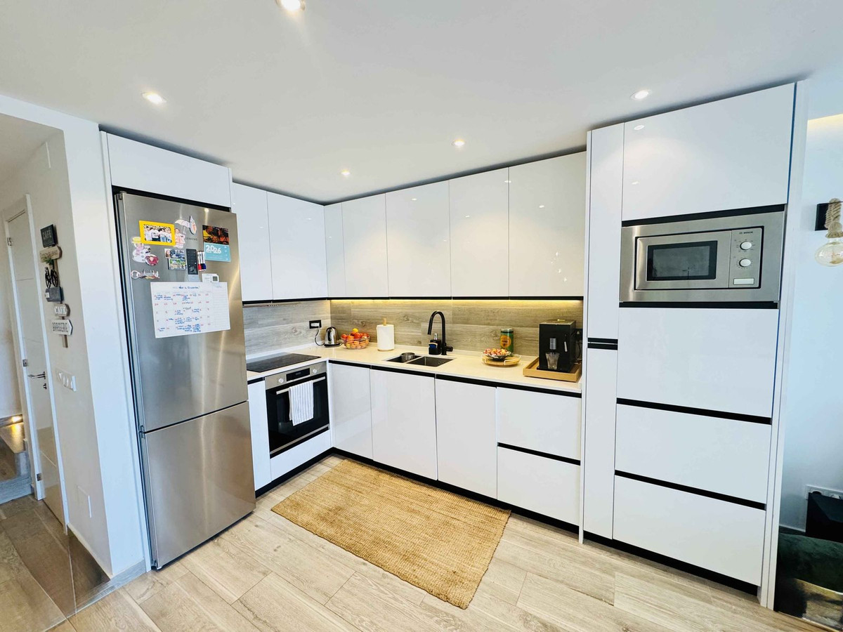 4 bedroom Townhouses for sale in Calahonda – R5191633 4 bedroom Townhouses for sale in Calahonda – R5191633