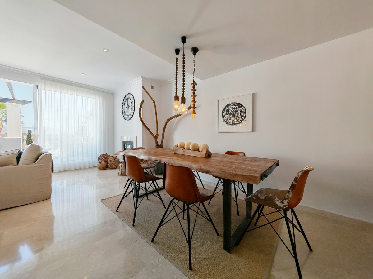 Apartamentos de 3 dormitorios en venta en La Mairena – R5214478