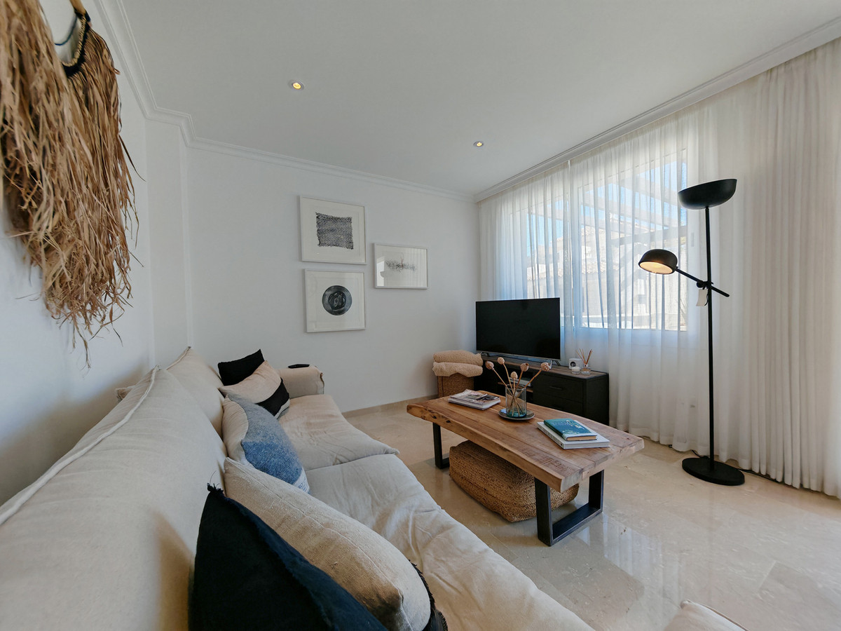 Apartamentos de 3 dormitorios en venta en La Mairena – R5214478