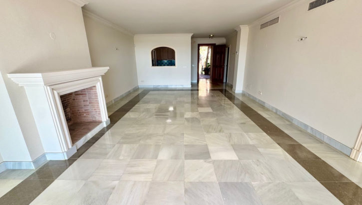 Apartamentos de 2 dormitorios en venta en Monte Halcones – R5219605 en 