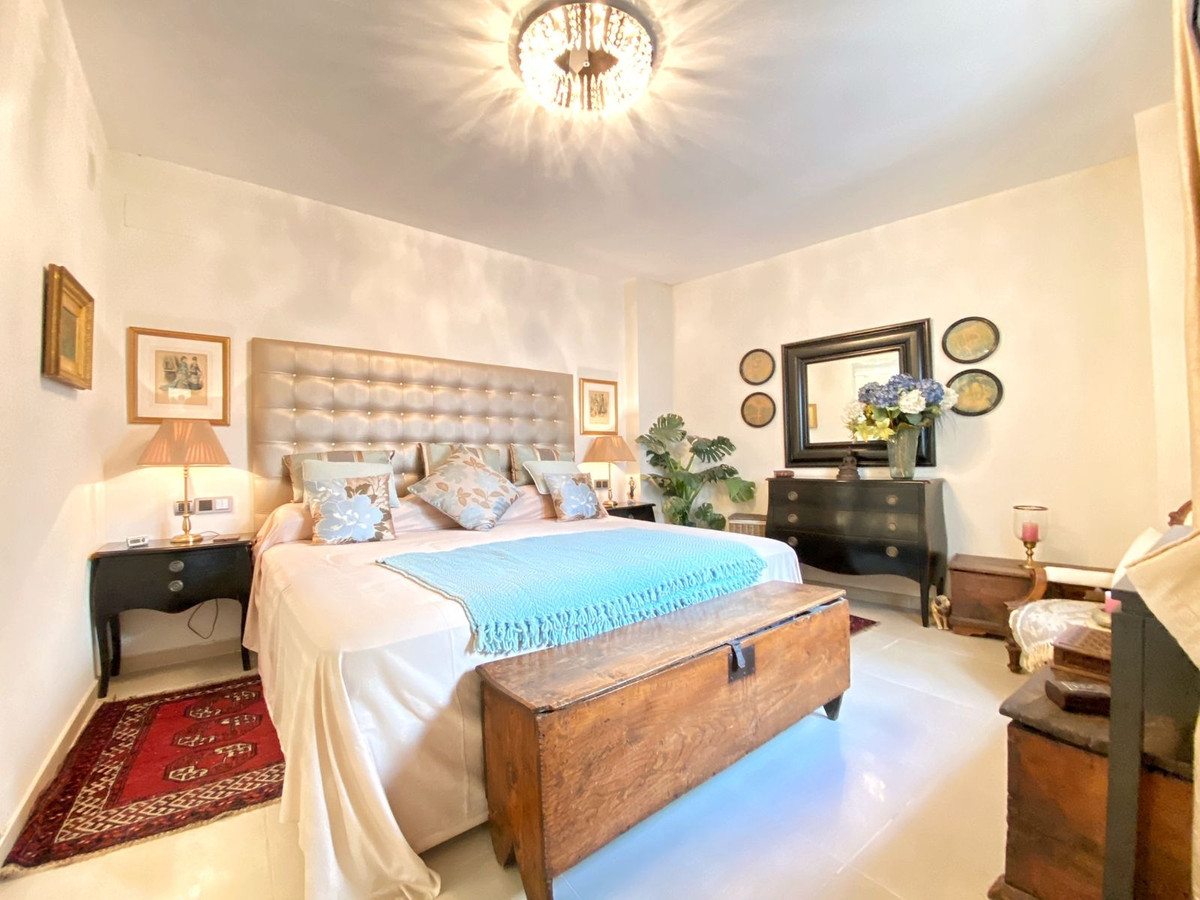 2 bedroom Penthouses for sale in Marbella – R4639072