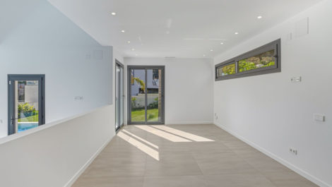 4 bedroom Villas for sale in Elviria – R5176522