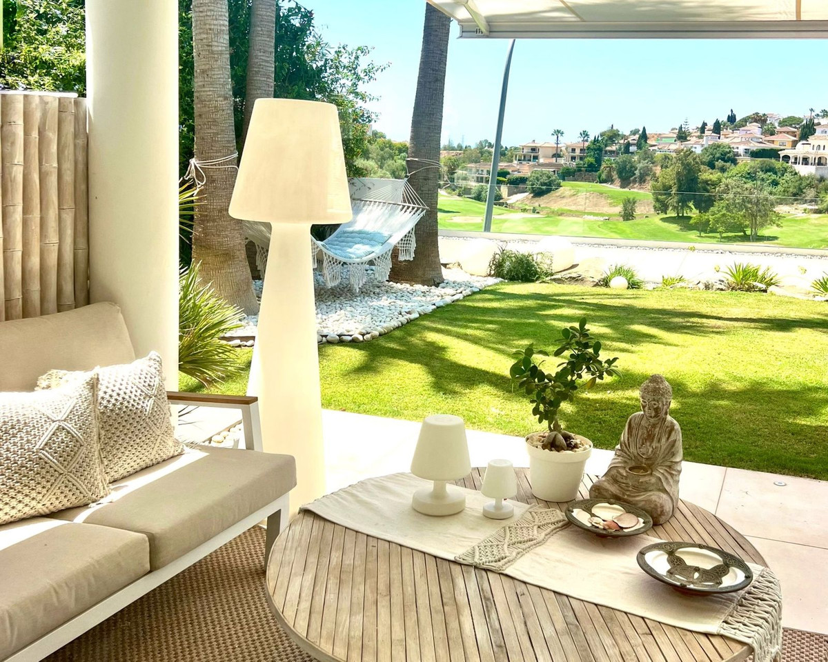 3 bedroom Villas for sale in Riviera del Sol – R5222008