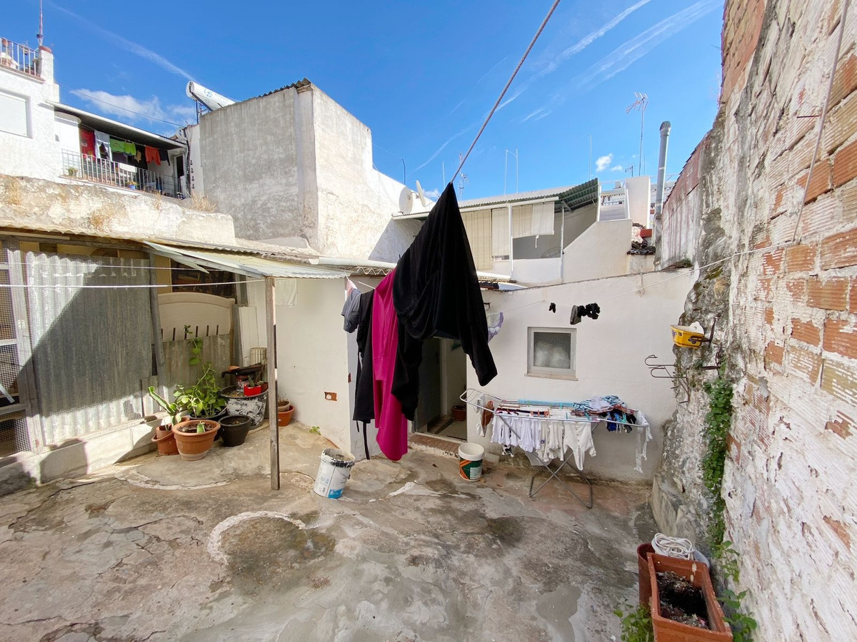 Adosados de 4 dormitorios en venta en Marbella – R5217793