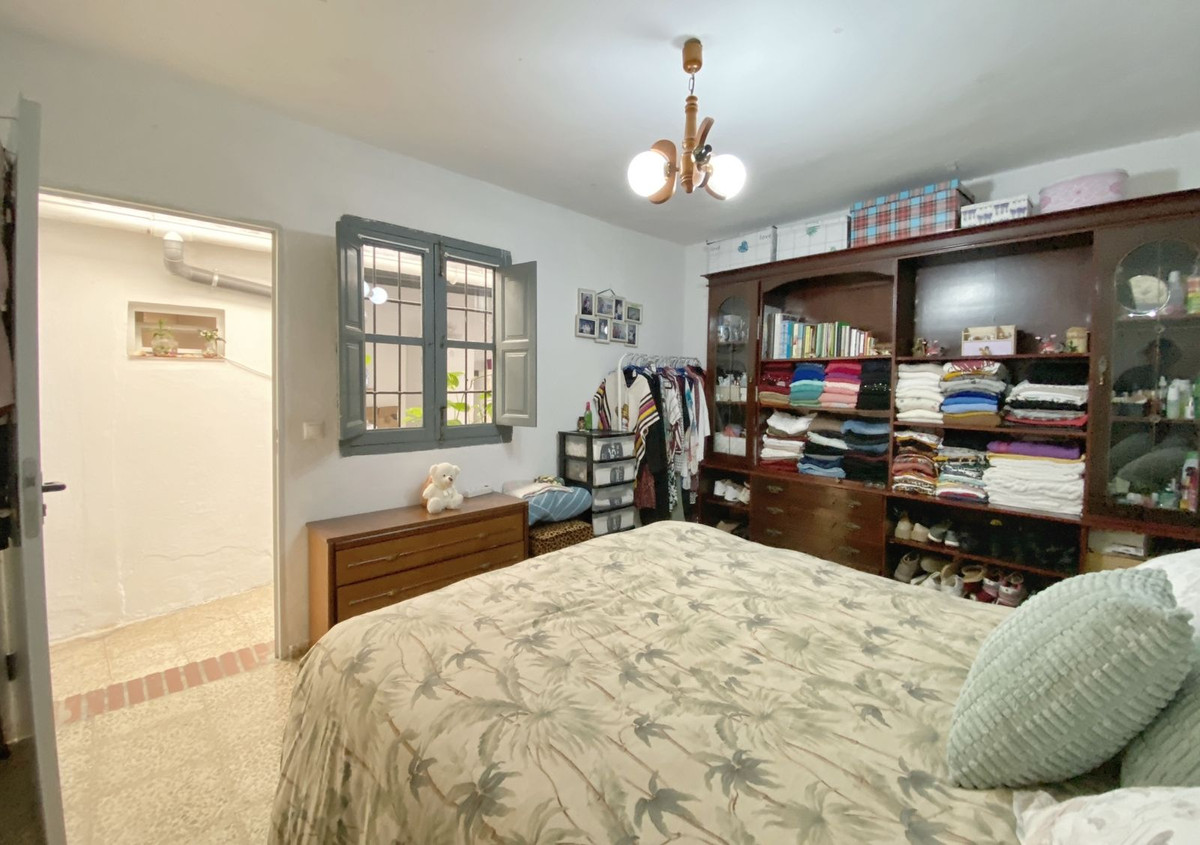 Adosados de 4 dormitorios en venta en Marbella – R5217793