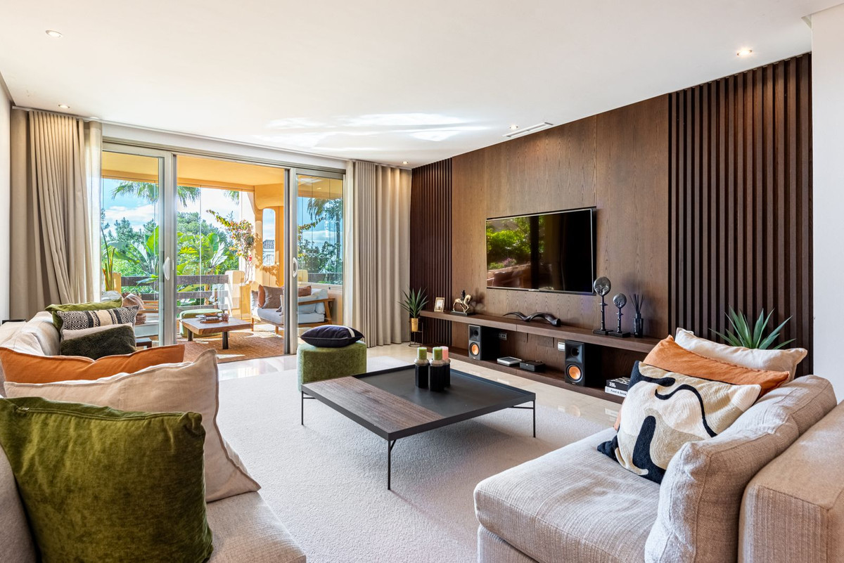 2 bedroom Apartments for sale in Sierra Blanca – R4980742 2 bedroom Apartments for sale in Sierra Blanca – R4980742