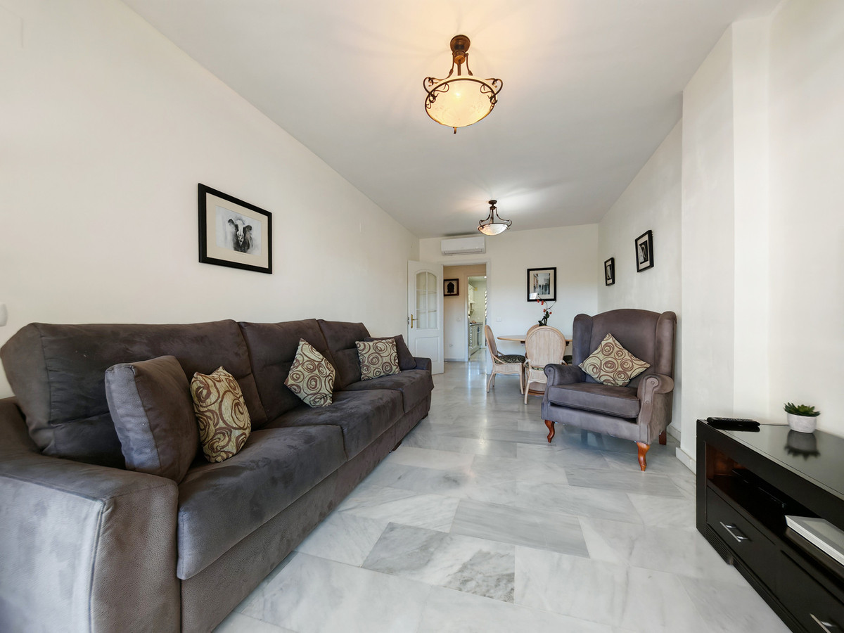 2 bedroom Apartments for sale in Calahonda – R5209339