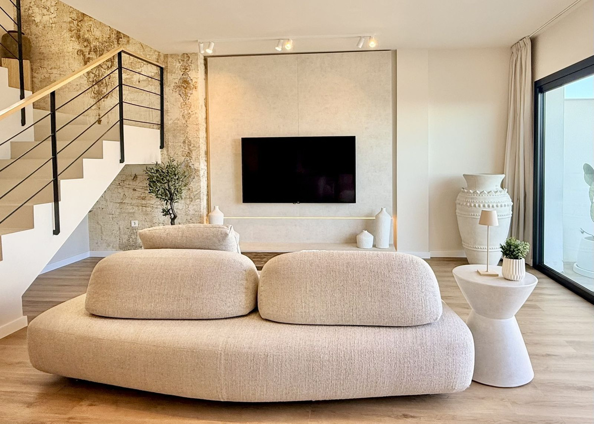 3 bedroom Townhouses for sale in Elviria – R5234605