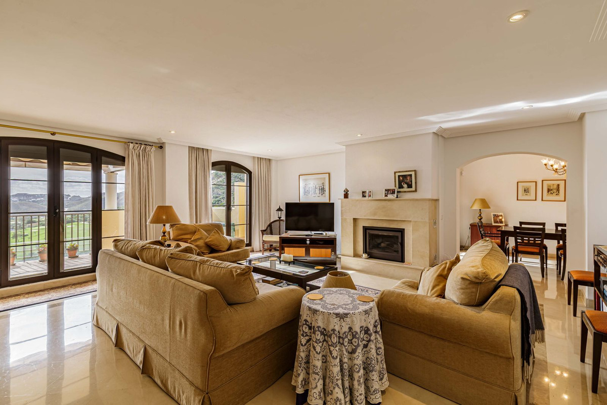 Apartamentos de 3 dormitorios en venta en Los Arqueros – R5222125 Apartamentos de 3 dormitorios en venta en Los Arqueros – R5222125