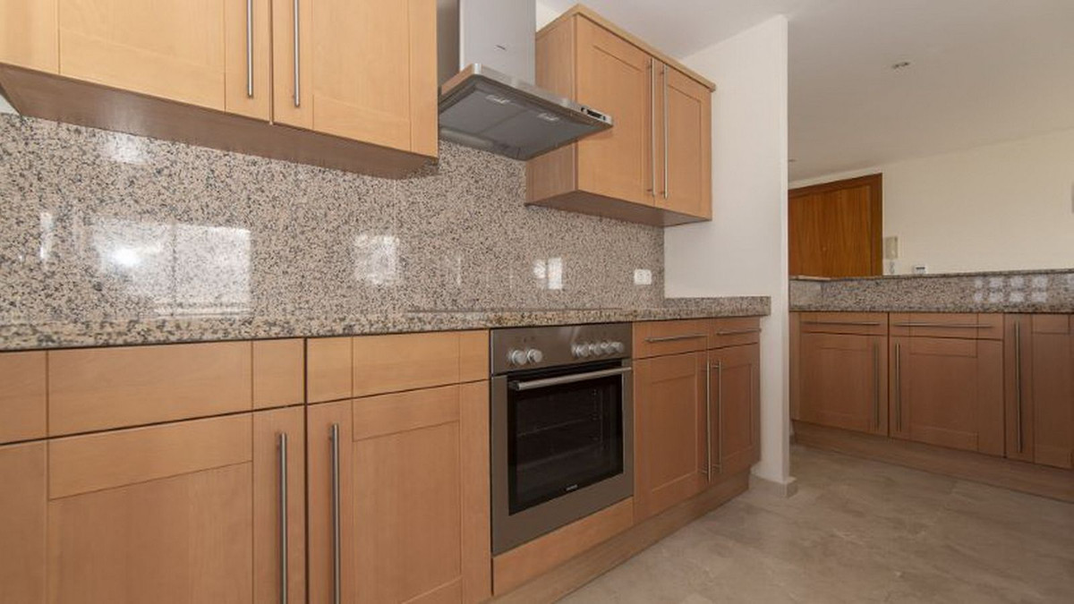 3 bedroom Villas for sale in Marbella – R5034748 3 bedroom Villas for sale in Marbella – R5034748