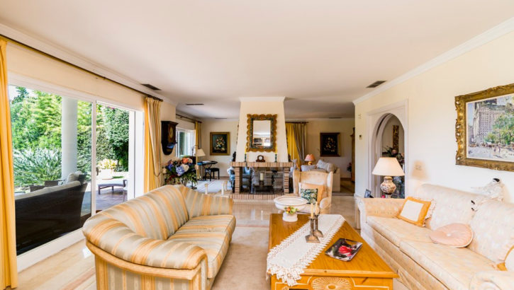 Villas de 4 dormitorios en venta en Marbella – R5232610 en 