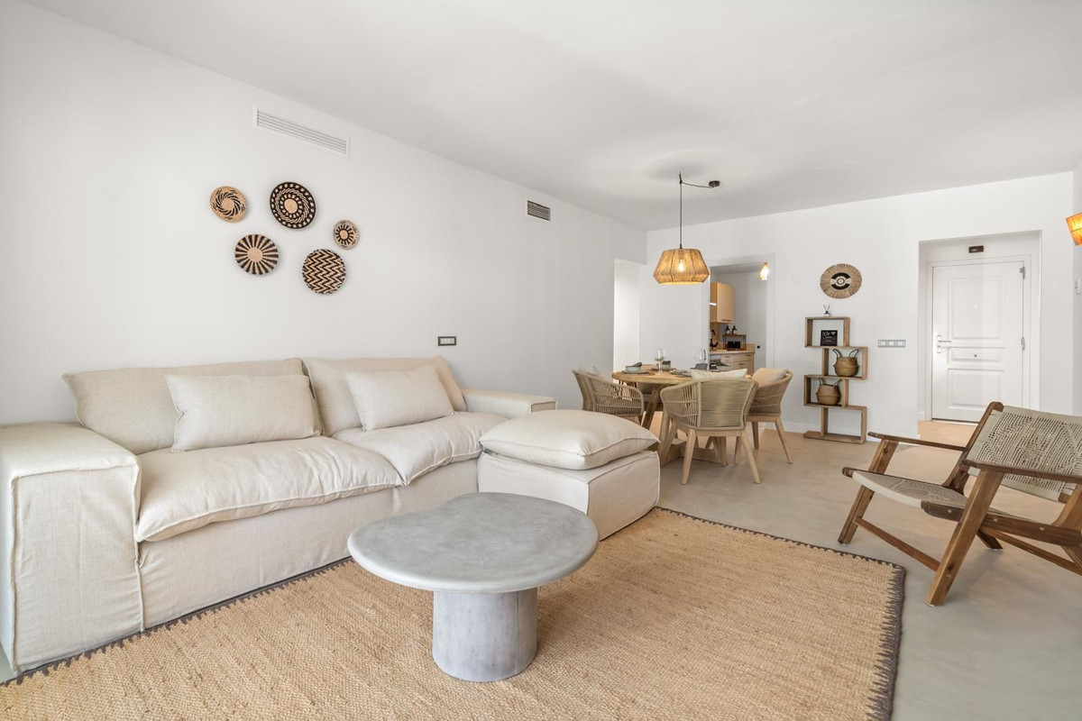 2 bedroom Apartments for sale in Nueva Milla de Oro – R5234476