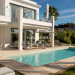 5 bedroom Villas for sale in Monte Halcones – R5226268