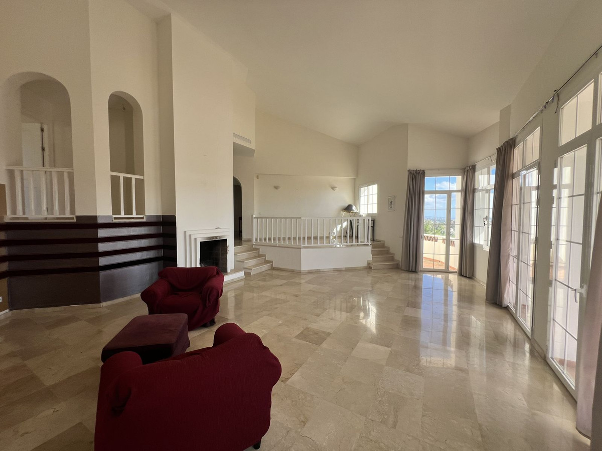 5 bedroom Villas for sale in La Quinta – R5216302 5 bedroom Villas for sale in La Quinta – R5216302