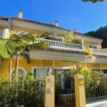 Adosados de 4 dormitorios en venta en Mijas – R5226796