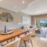 2 bedroom Apartments for sale in Elviria – R5215624