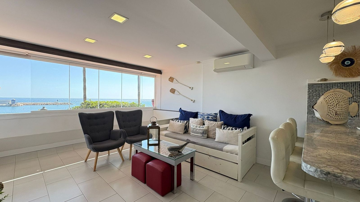 1 bedroom Apartments for sale in Marbella – R5185204