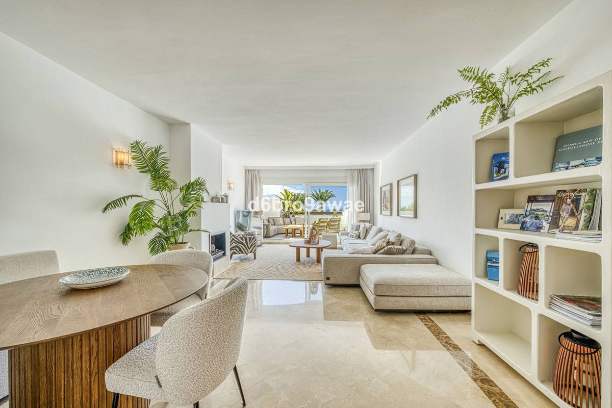 3 bedroom Apartments for sale in Marbella – R5211607