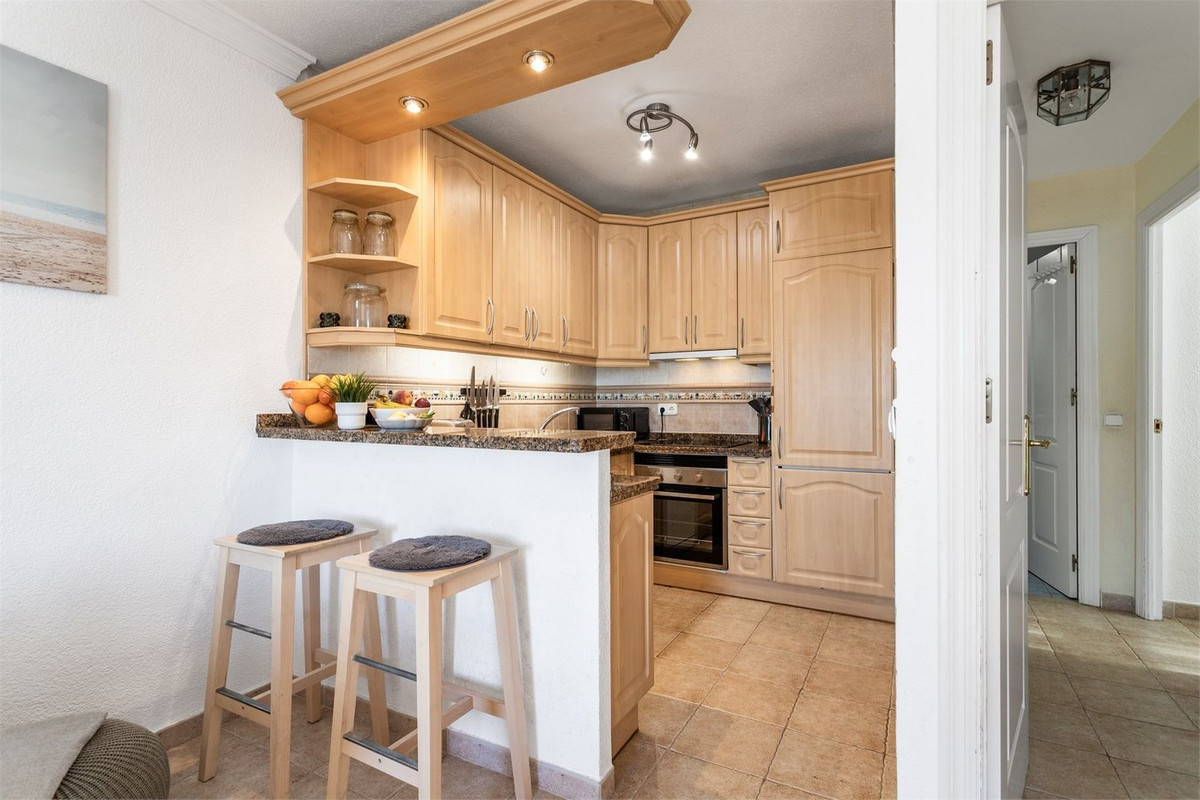 2 bedroom Apartments for sale in Riviera del Sol – R5192137