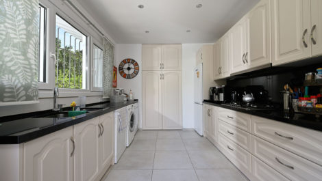 3 bedroom Villas for sale in Marbesa – R5164768