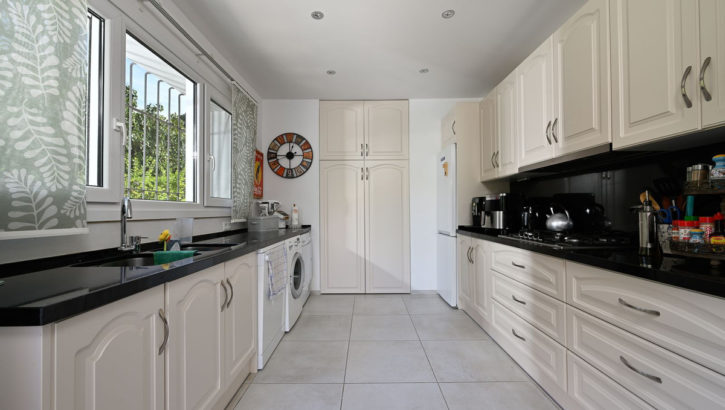 Villas de 3 dormitorios en venta en Marbesa – R5164768 Villas de 3 dormitorios en venta en Marbesa – R5164768 en