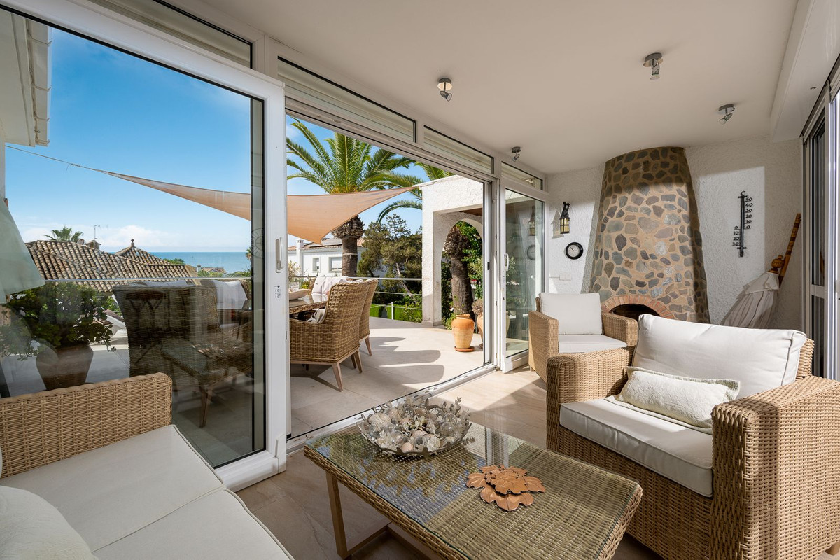 3 bedroom Villas for sale in Marbesa – R5164768