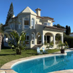 6 bedroom Villas for sale in Elviria – R5229427