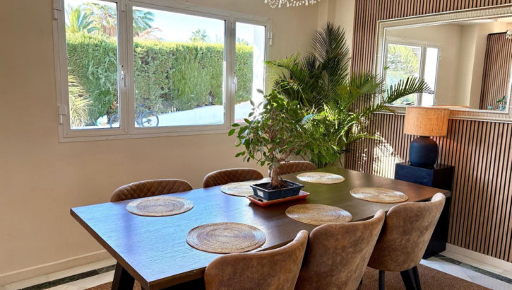 6 bedroom Villas for sale in Elviria – R5229427 6 bedroom Villas for sale in Elviria – R5229427 in