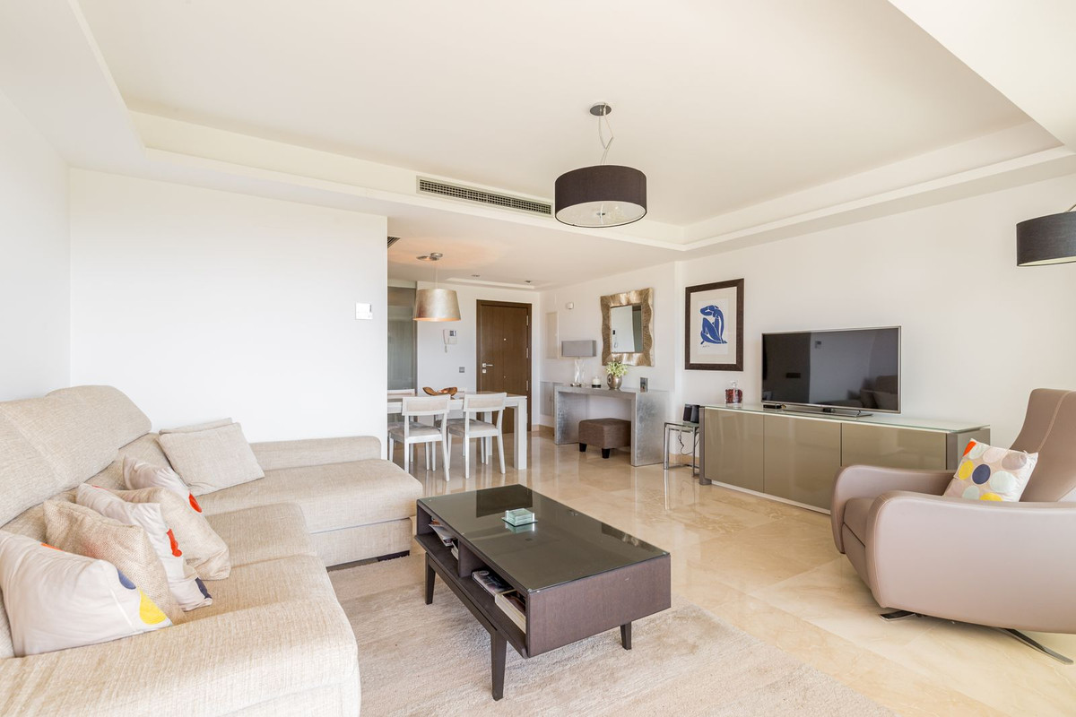 2 bedroom Apartments for sale in Los Arqueros – R5186803