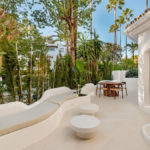 2 bedroom Apartments for sale in Elviria – R5218345