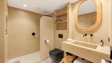 Apartamentos de 2 dormitorios en venta en Elviria – R5218345