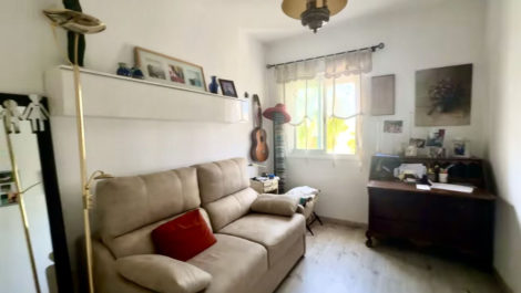 Aticos de 2 dormitorios en venta en Milla de Oro – R5010196