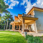 Villas de 8 dormitorios en venta en Guadalmina Baja – R4189078