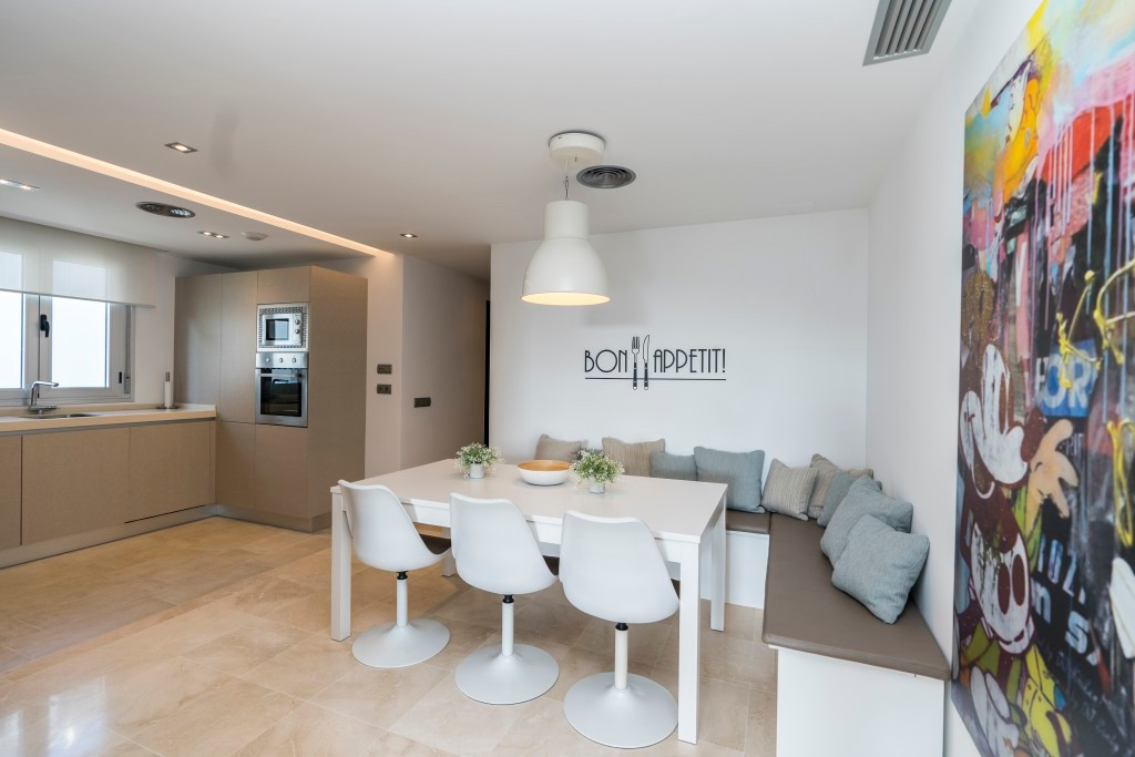 3 bedroom Apartments for sale in La Mairena – R5229064