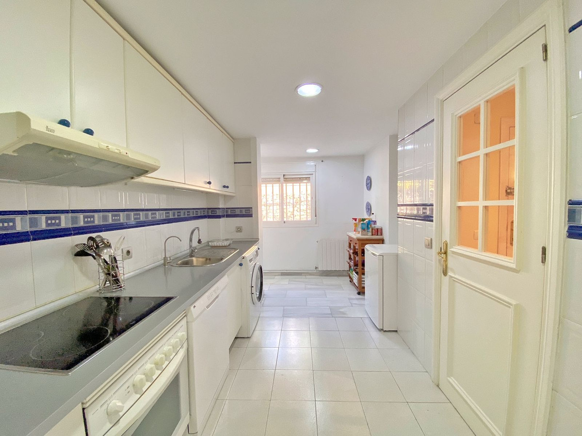 3 bedroom Townhouses for sale in Marbella – R3752761