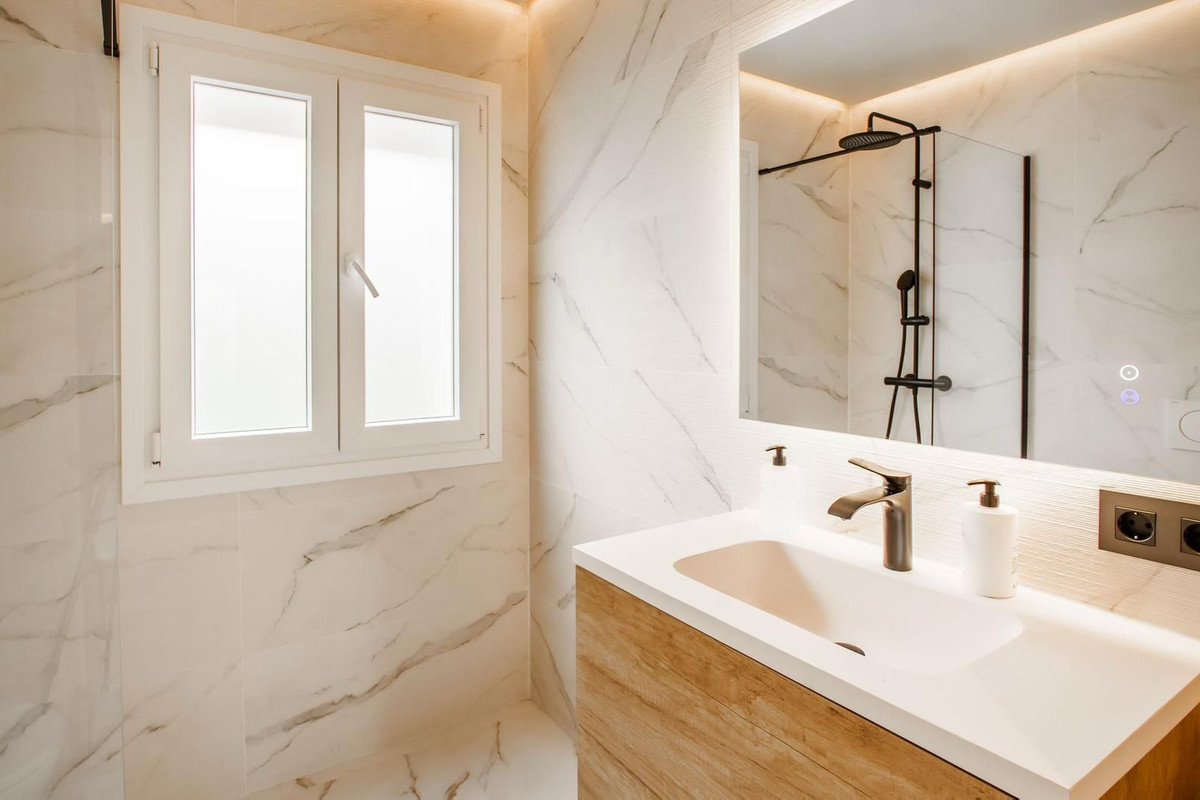 Aticos de 3 dormitorios en venta en La Quinta – R5121427