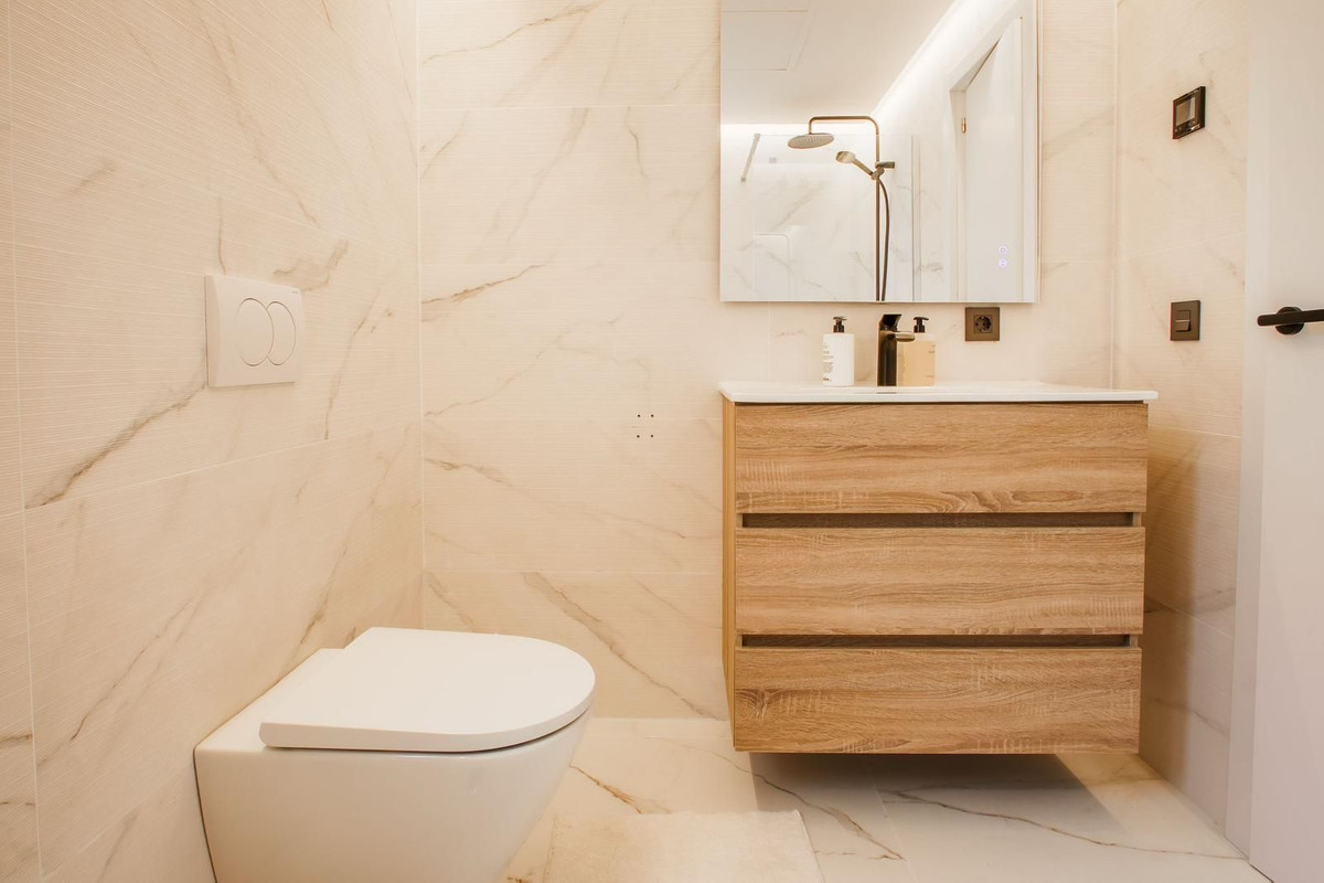 Aticos de 3 dormitorios en venta en La Quinta – R5121427